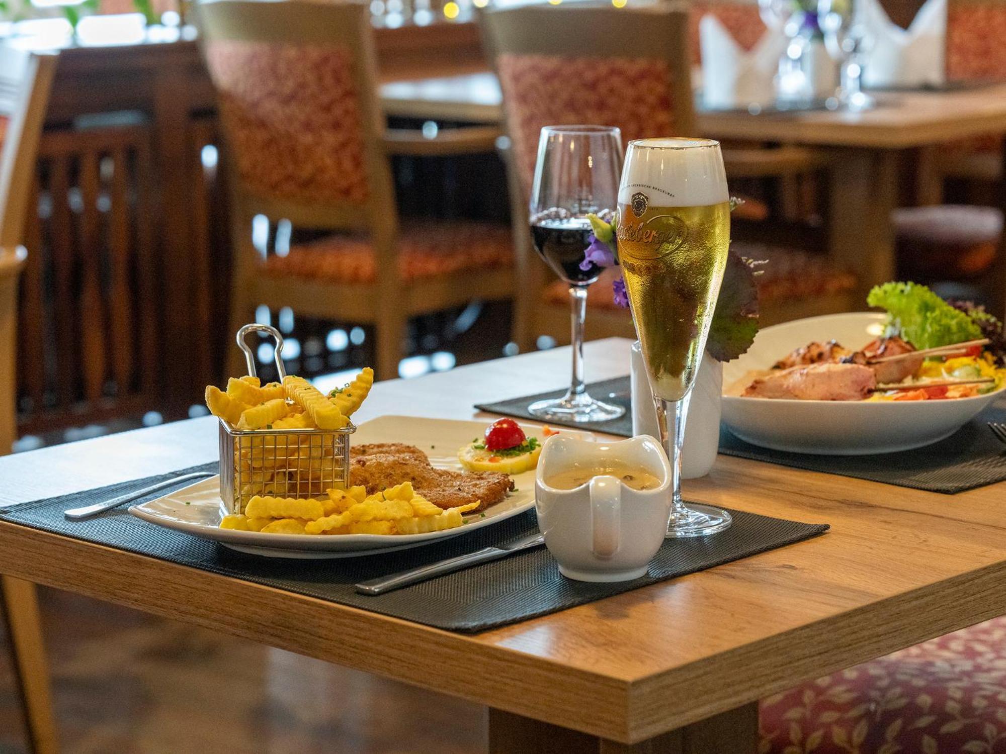Western Heidehof Hotel 4*