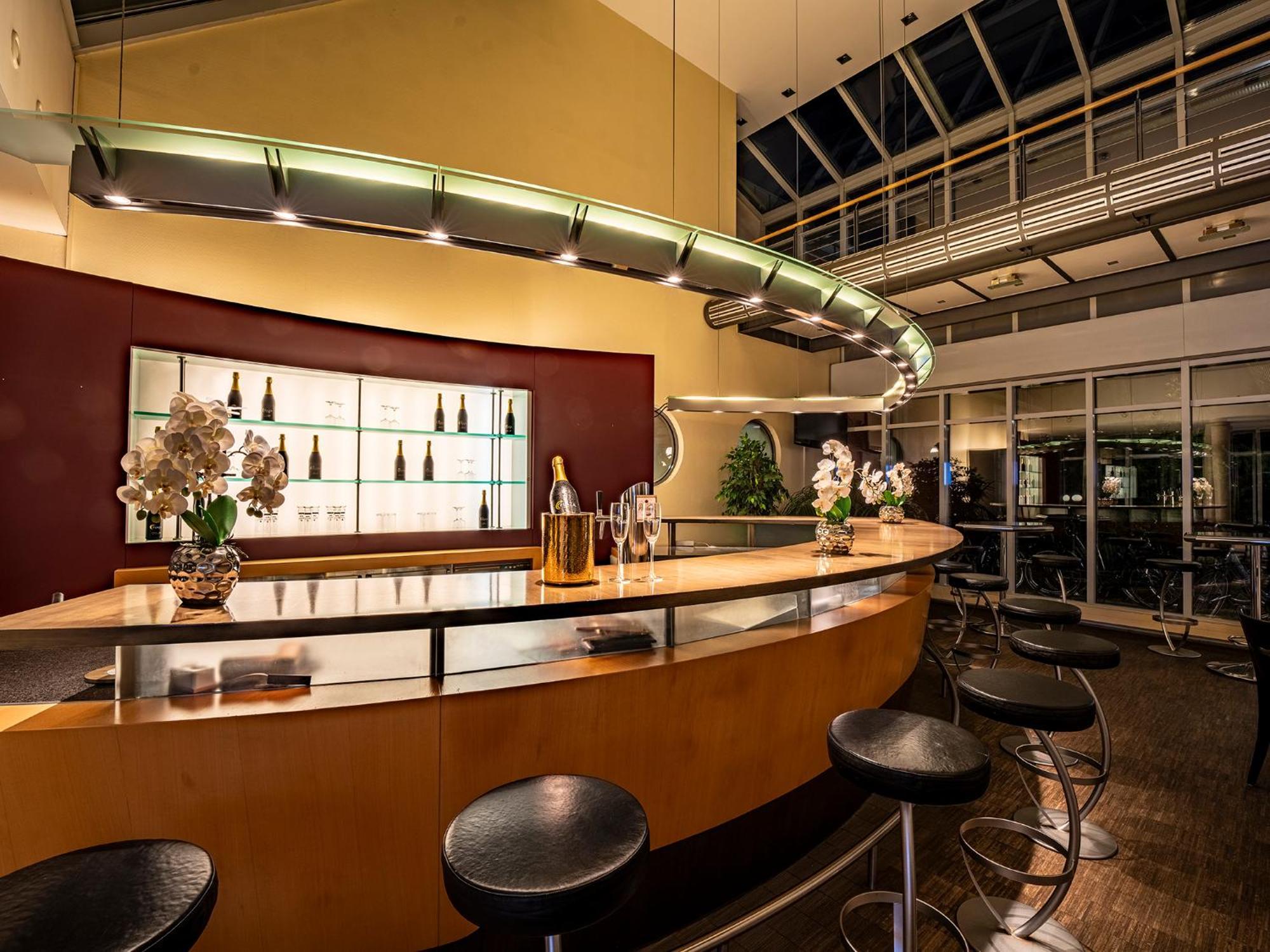 Western Heidehof Hotel 4*