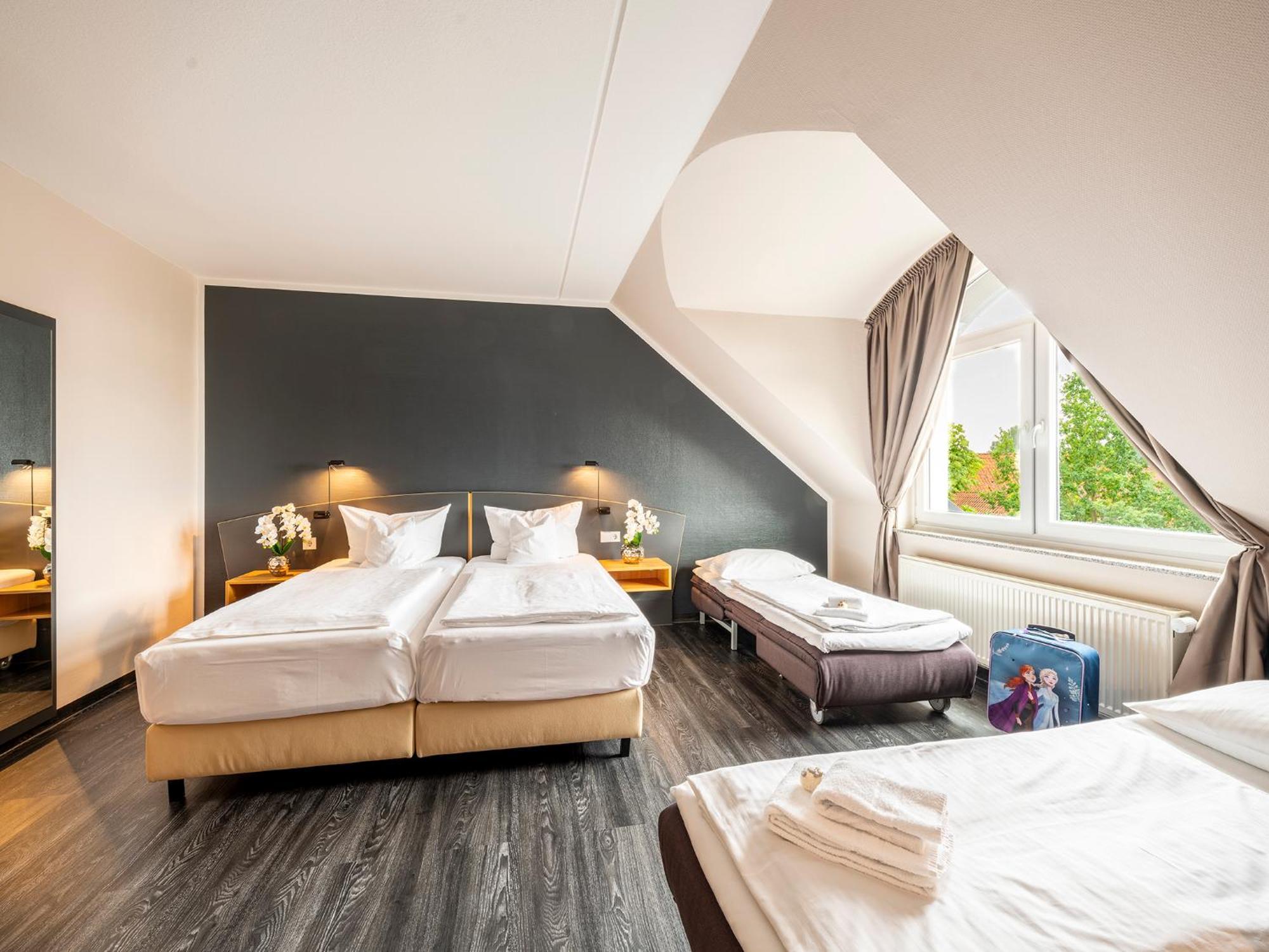 Western Heidehof Hotel 4*